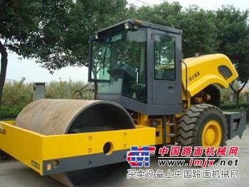 供应江西二手震动压路机，二手徐工柳工压路机