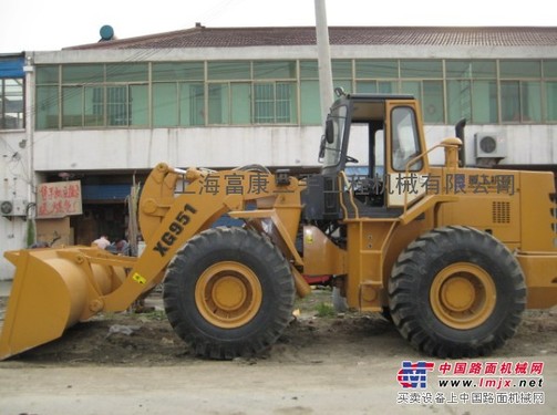 供应全新厦工XG951装载机一台 20万出售