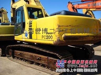 供应进口小松PC200-6E二手挖掘机世博二手工程机械公司