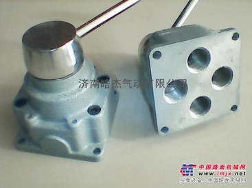 供应K24R8A-L20-D-M人控换向阀