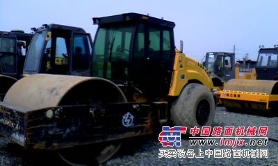供应杭州二手压路机，徐工18吨震动压路机价格，常林16吨