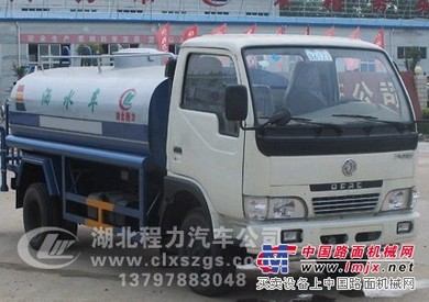 东风小霸王加强型洒水车