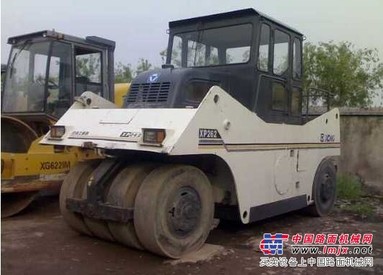二手胶轮压路机市场-广州二手徐工前四后五胶轮压路机