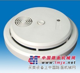 独立烟雾报警器厂家，车用烟雾传感器，火灾探测器