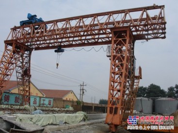供应75/5T*25m*9m龙门吊