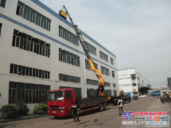 上海杨浦区叉车出租-设备起重吊装-机器搬运-吊车租赁