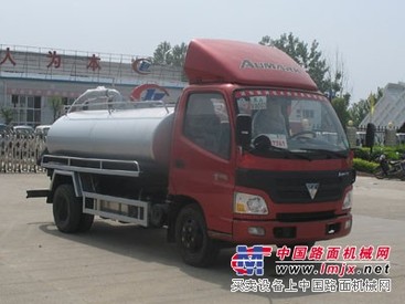 东风吸粪车