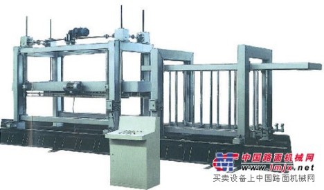 加气混凝土切割机/分布移动式切割机/切割机-郑州富威重工