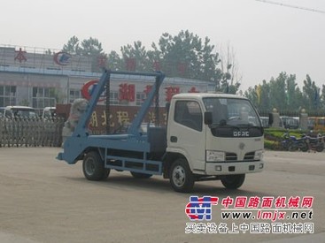 供应型摆臂式垃圾车