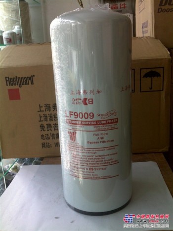 供应LF9009康明斯机油滤清器