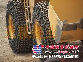 壓路機輪胎保護鏈，鏟土運輸車輪胎保護鏈，重型汽車輪胎保護鏈