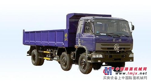 东风平头小三轴自卸汽车
