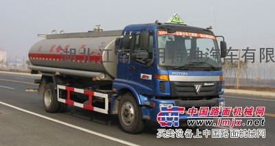 供应欧曼单桥运油车