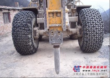 供应轮胎保护链，四轮保护链，矿山保护链，铲车保护链