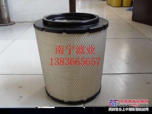 沃尔沃3828811空气滤芯