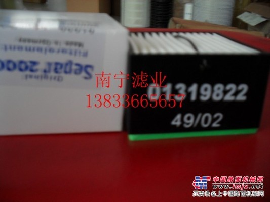 南宁滤清器厂供应道依茨01172714方滤芯