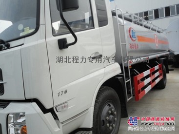 1月热销5吨8吨6吨10吨12吨15吨20吨加油车