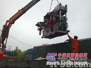 上海普陀区汽车吊出租-光新3-15吨叉车出租-平板车出租