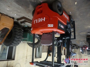 供应二手叉车-合力1.5吨叉车/江西二手工程机械市场
