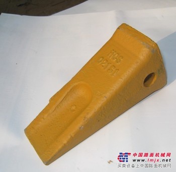 销售各种型号卡特斗齿