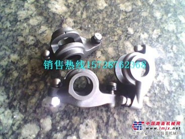 供应康明斯QSB6.7摇臂3941928