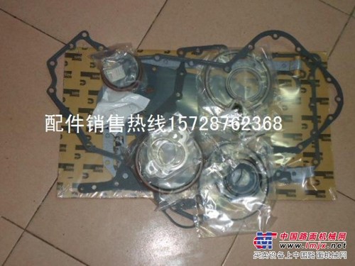 供应康明斯6CT8.3上下修理包3800558