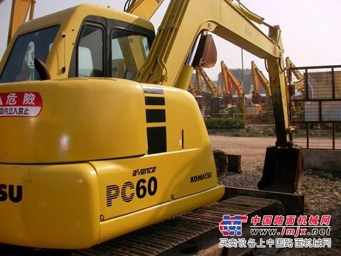 销售小松PC60-7/7.8万挖掘机