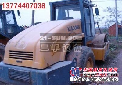 转让湖北湖南二手压路机，山东山西二手装载机