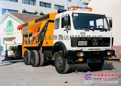 出租沥青洒布车、同步碎石封层设备
