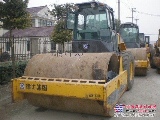 山東二手壓路機-湖南二手震動壓路機價格-二手徐工壓路機市場