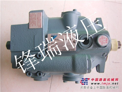 日本大金V23A4R-30液压泵