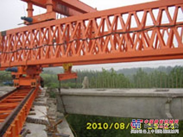 出租QJ160T/40M步履式架桥机