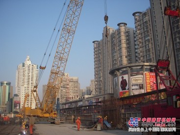 履带吊|履带吊出租|履带吊租赁|长期出租100吨履带吊