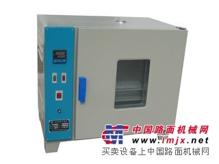 供应101－A型数显电热鼓风干燥箱