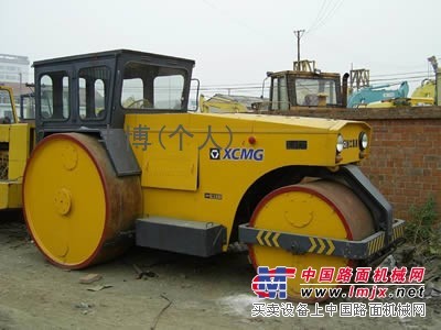 供应06年徐工18-21铁三轮压路机
