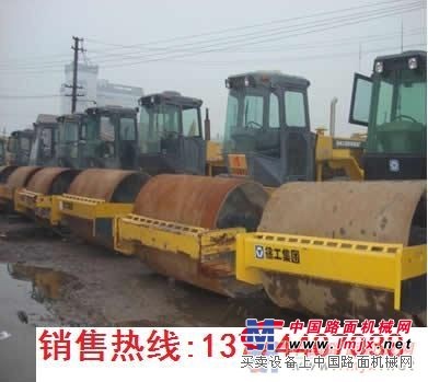 低价转让江苏二手压路机/江西，湖北二手振动压路机