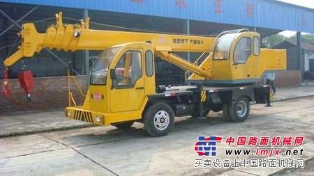4吨吊车 5吨吊车 小吊车 鲁通吊车 www.zgjndc.com