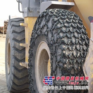 沃爾沃挖掘機破碎錘-工程施工輪胎保護鏈
