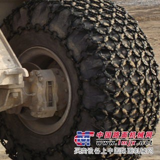 铸造件铲车保护链-环保节能的装载机轮胎保护链