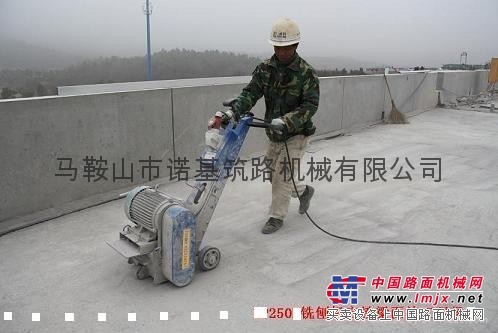 供應橋麵拉毛機/高鐵梁麵拉毛機/混凝土地麵拉毛機 