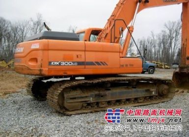 供应大宇二手大型挖掘机DH300-7