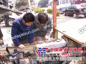 上海松江区（内燃蓄电）叉车-托运车维修挖掘机维修