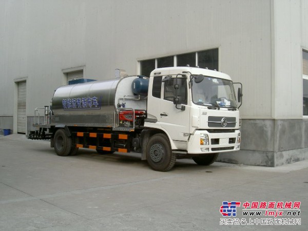 供应HZJ5161GLQ普通智能不带导热油型沥青洒布车