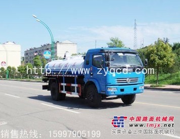 东风多利卡吸粪车   15997905199