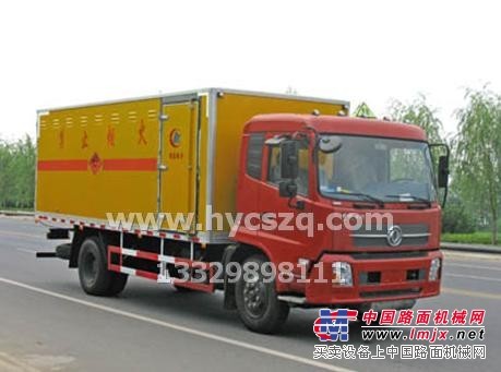 长期供应东风天锦爆破器材运输车销售热线：13329898111