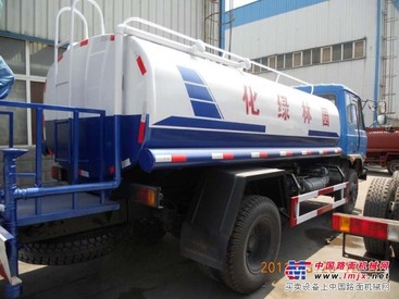 供应厂家洒水车小型洒水车参数