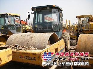 供应二手振动压路机二手振动压路机