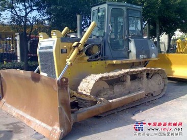 浏览：二手旧宣化推土机//二手140推土机报价