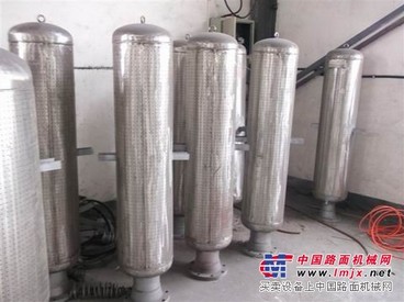 供应小孔消声器