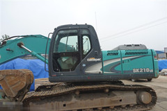 青島二手挖掘機神鋼210-8出售 好車質量保證 13651719717 閆晨